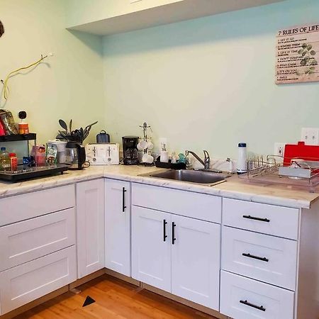 5 Star Room/Close To Town Center And Everything/5 Min Walk Metro Rockville Eksteriør billede